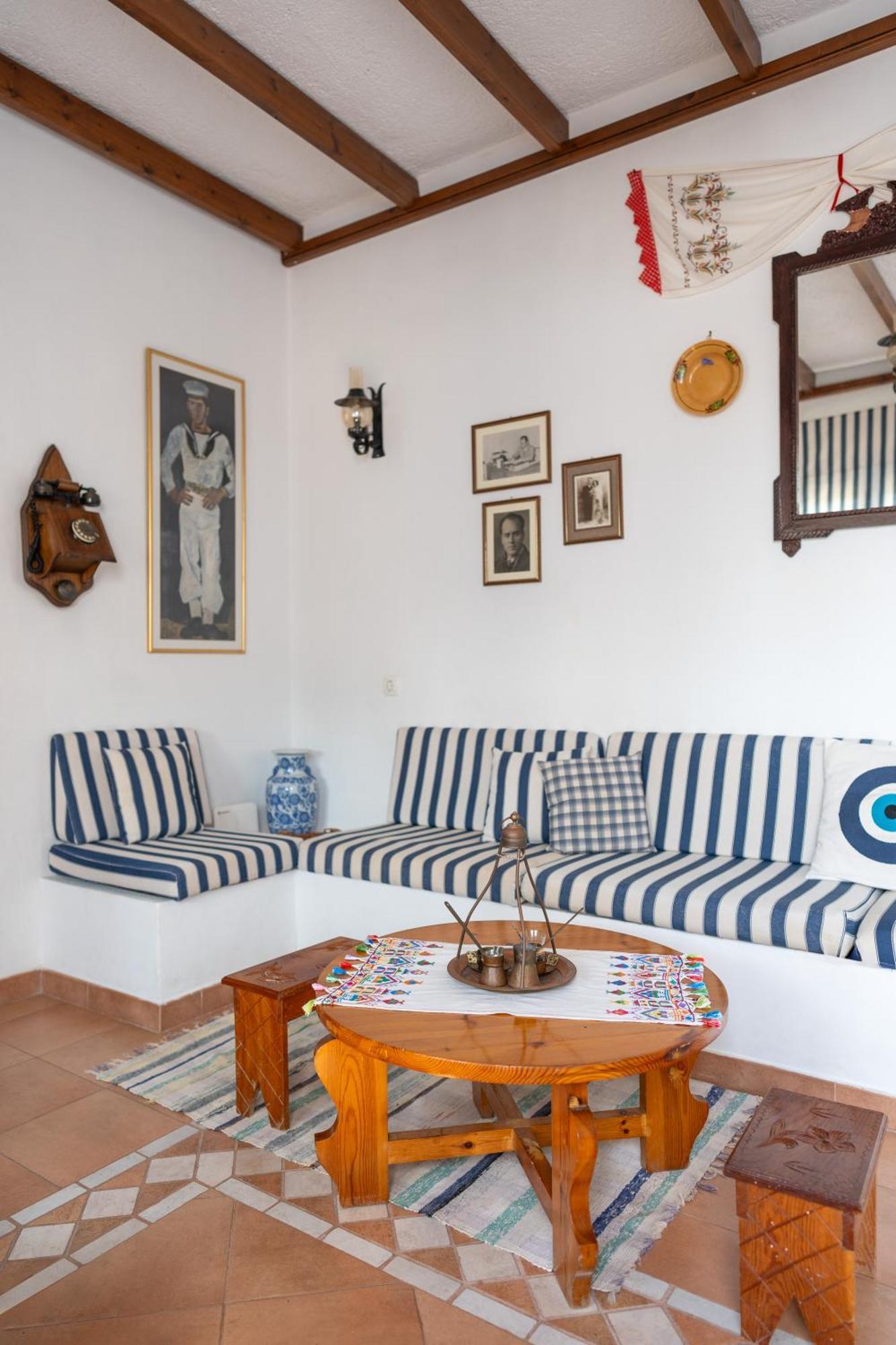 Irene'S House Guest House ลาคาเนีย ภายนอก รูปภาพ